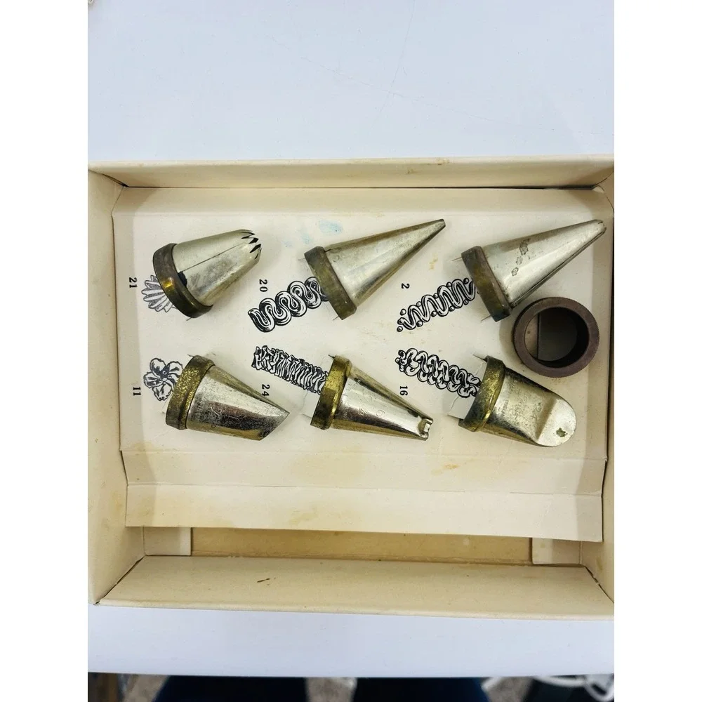 Vintage Tala Icing Set Includes 6 Tips and Instructions Original Box